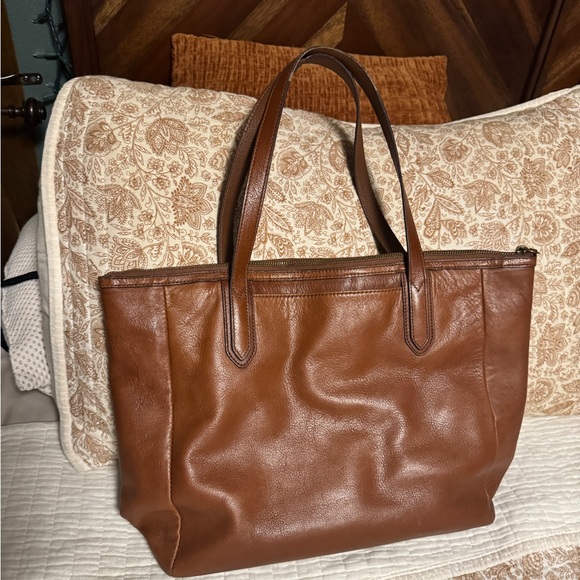 Fossil Cognac Sydney Tote Bag (Large) - Picture 6 of 10